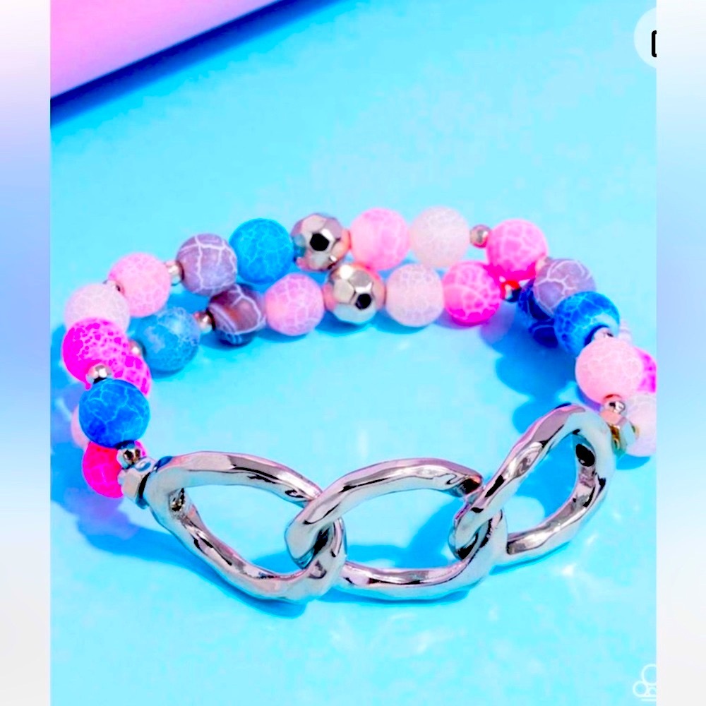 💖🩵💖 “HAMMERED HAVEN” PINK BRACELET ~ PAPARAZZI❗️💖🩵💖 BEAUTIFUL❗️